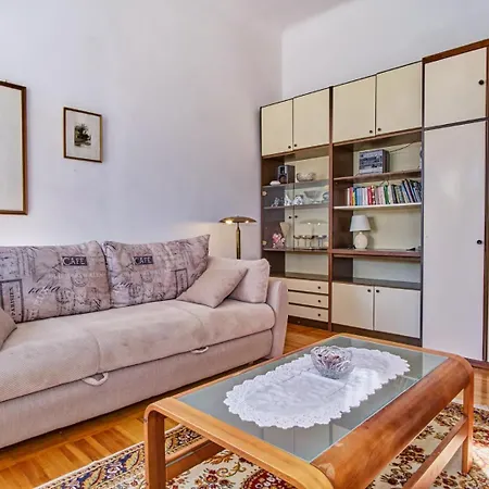 Apartment 2441 Mali Lošinj