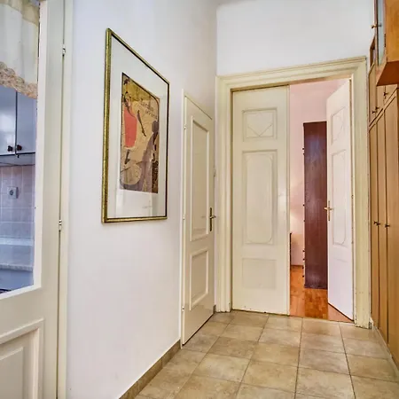 2441 Apartment