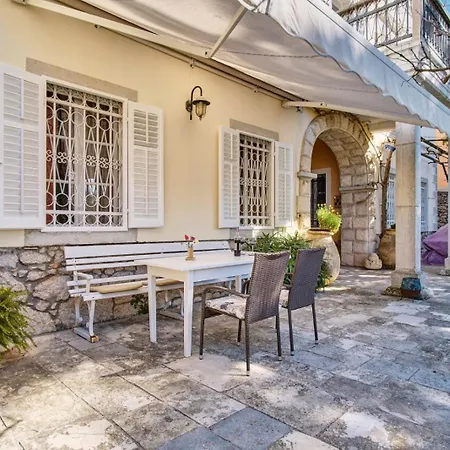 2441 * Mali Lošinj